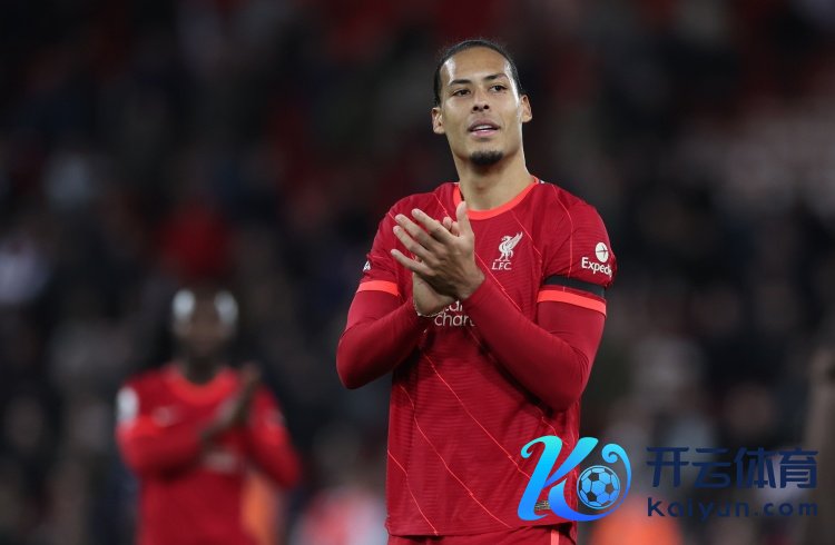 范迪克：每天我齐会在家作念例行复原，即使午夜到家也会坚执